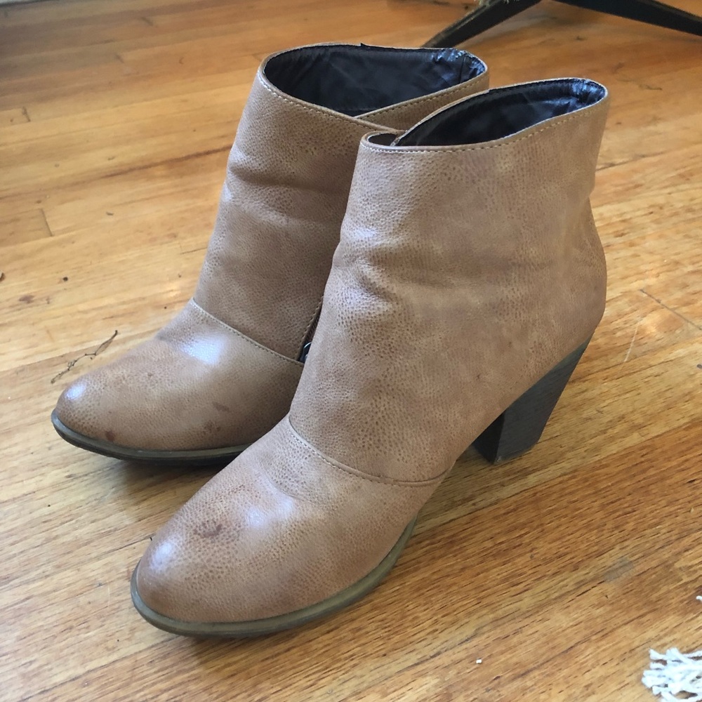 Bucco Brown Leather Ankle Booties